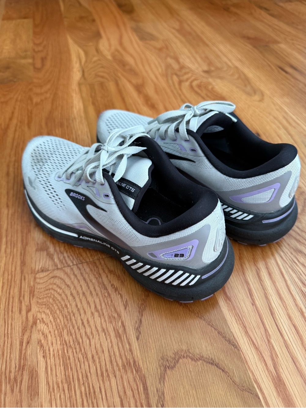 Brooks Adrenaline GTS Women's Gray with Lavender Athletic Shoes